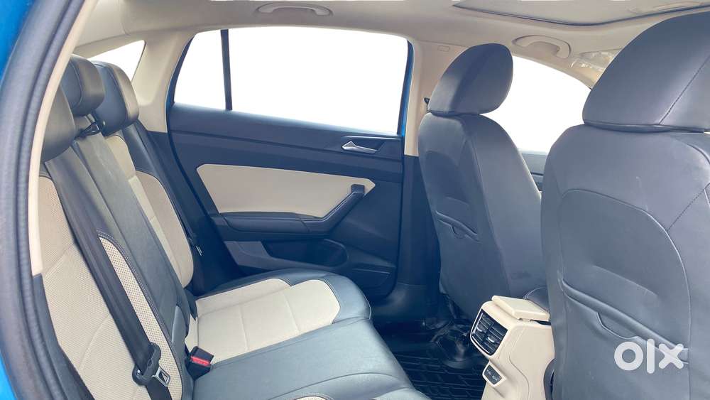 Skoda Slavia 1.0 Tsi Style At, 2022, Petrol