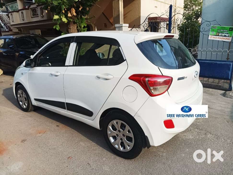Hyundai Grand I10 Crdi Sportz, 2016, Diesel