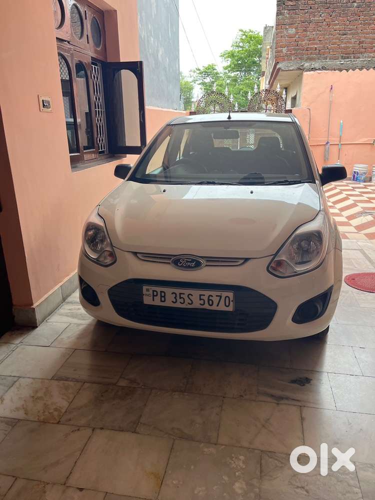 2013 Ford Figo Lxi