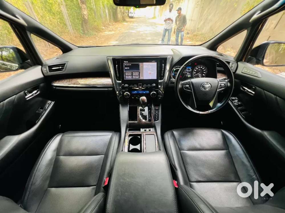 Toyota Vellfire 2.5 Hybrid, 2021, Petrol