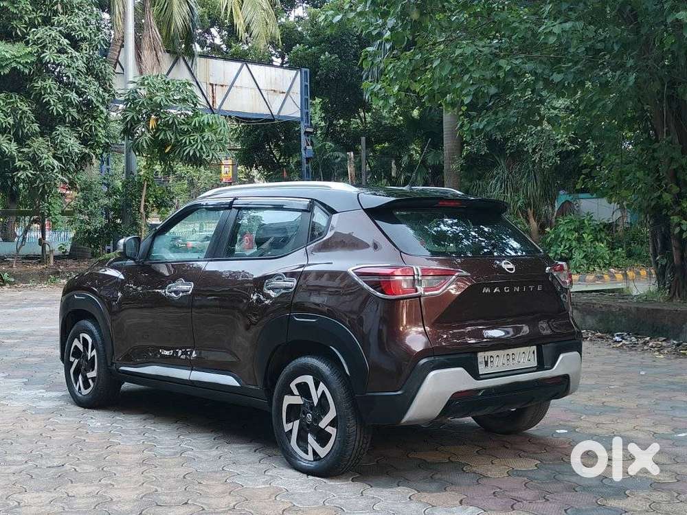 Nissan Magnite 1.0 Xv Premium, 2021, Petrol