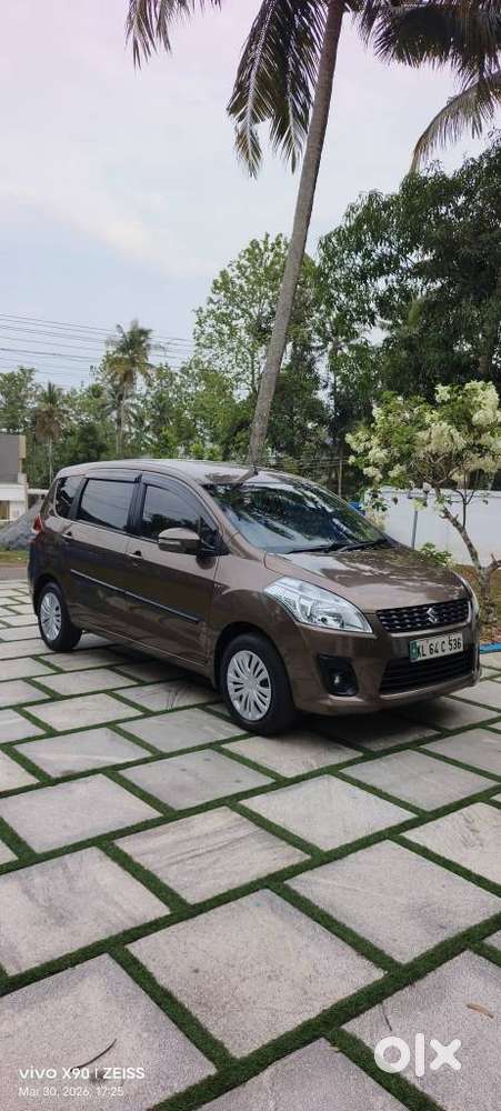 Maruti Suzuki Ertiga Vxi Shvs, 2014, Petrol
