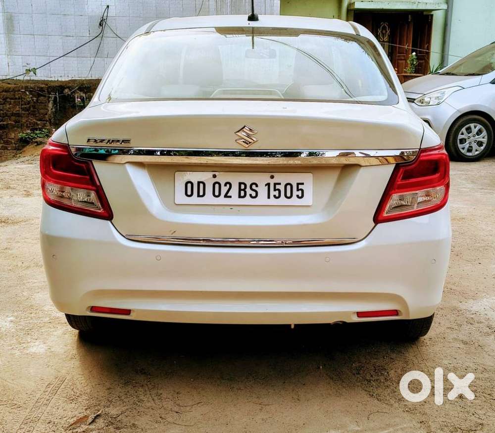 Maruti Suzuki Swift Dzire Vxi Optional, 2022, Petrol