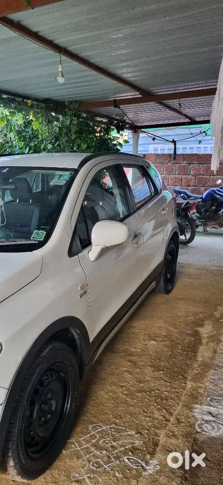 Maruti Suzuki S-cross 2015 Diesel Manual