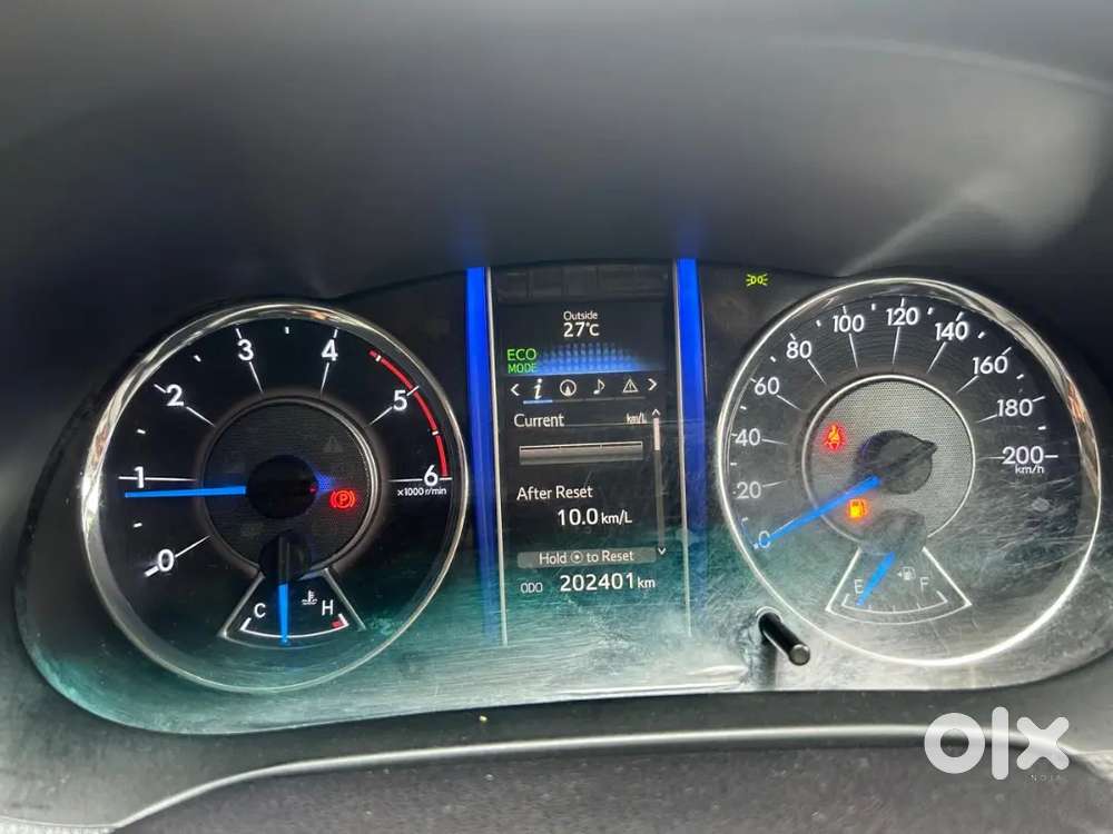 Toyota Fortuner 4x2 Manual 1st Onwer