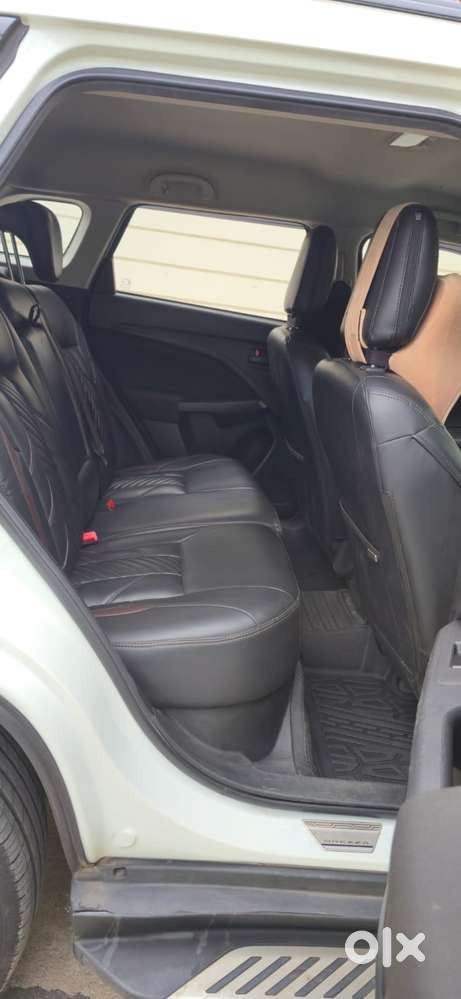 Maruti Suzuki Brezza 1.5 Vxi Smart Hybrid, 2025, Petrol