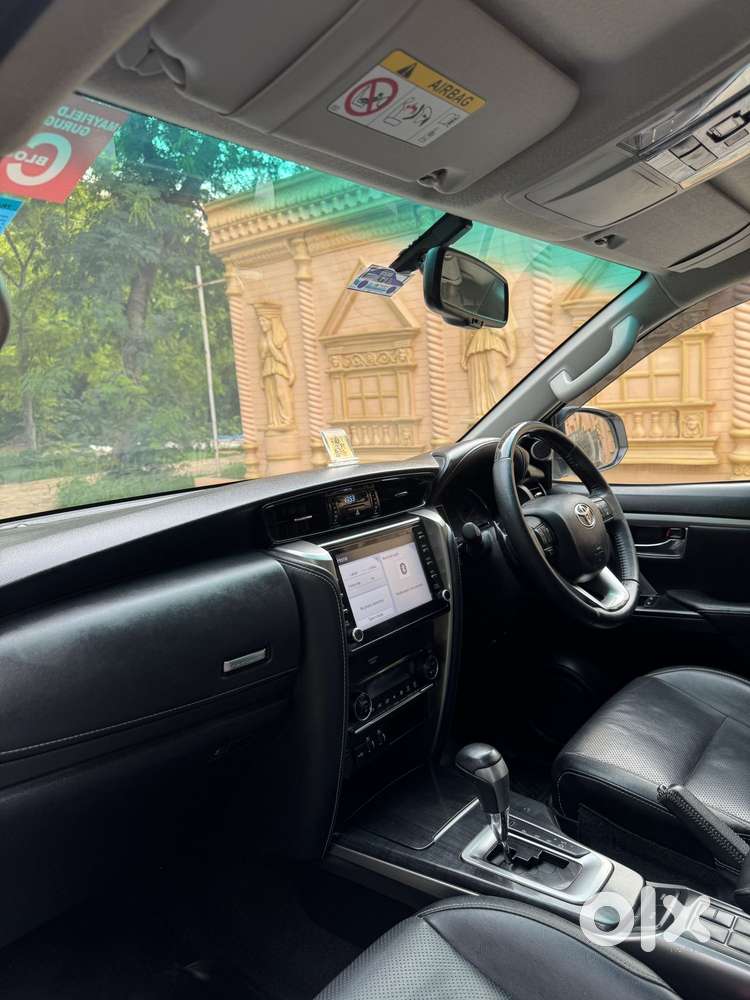 Toyota Fortuner 2.7 2wd At, 2024, Petrol