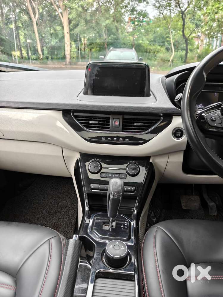 Tata Nexon 1.2 Revotron Xza Plus Dualtone, 2021, Petrol