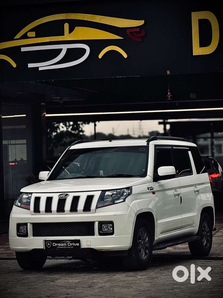 Mahindra Tuv 300 T10 Opt Dual Tone, 2019, Diesel