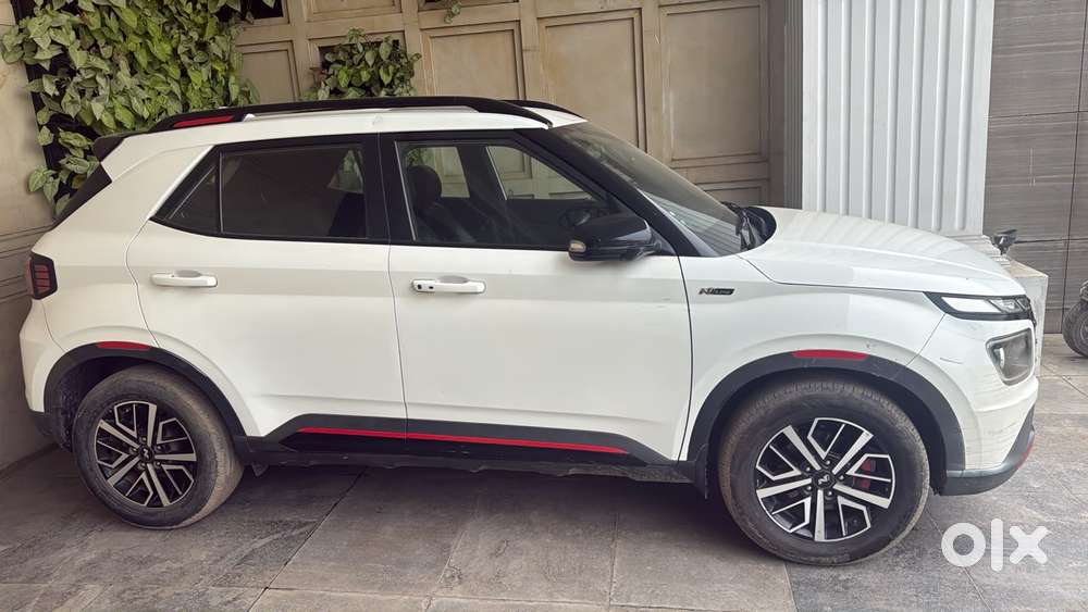 Hyundai Venue N Line N8 Dct, 2022, Petrol