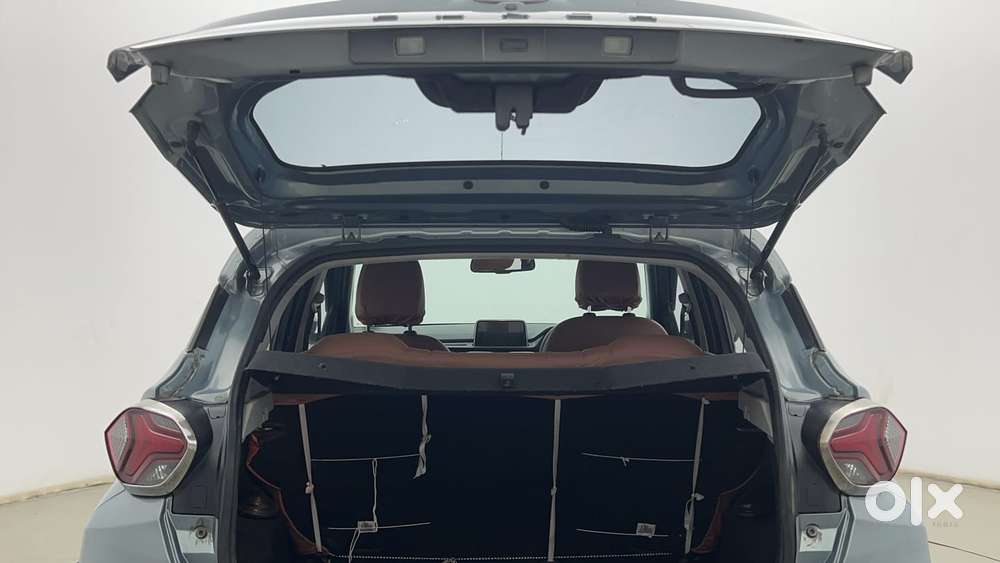 Tata Punch 1.2 Revotron Accomplished Dazzle Pack Amt, 2022, Petrol