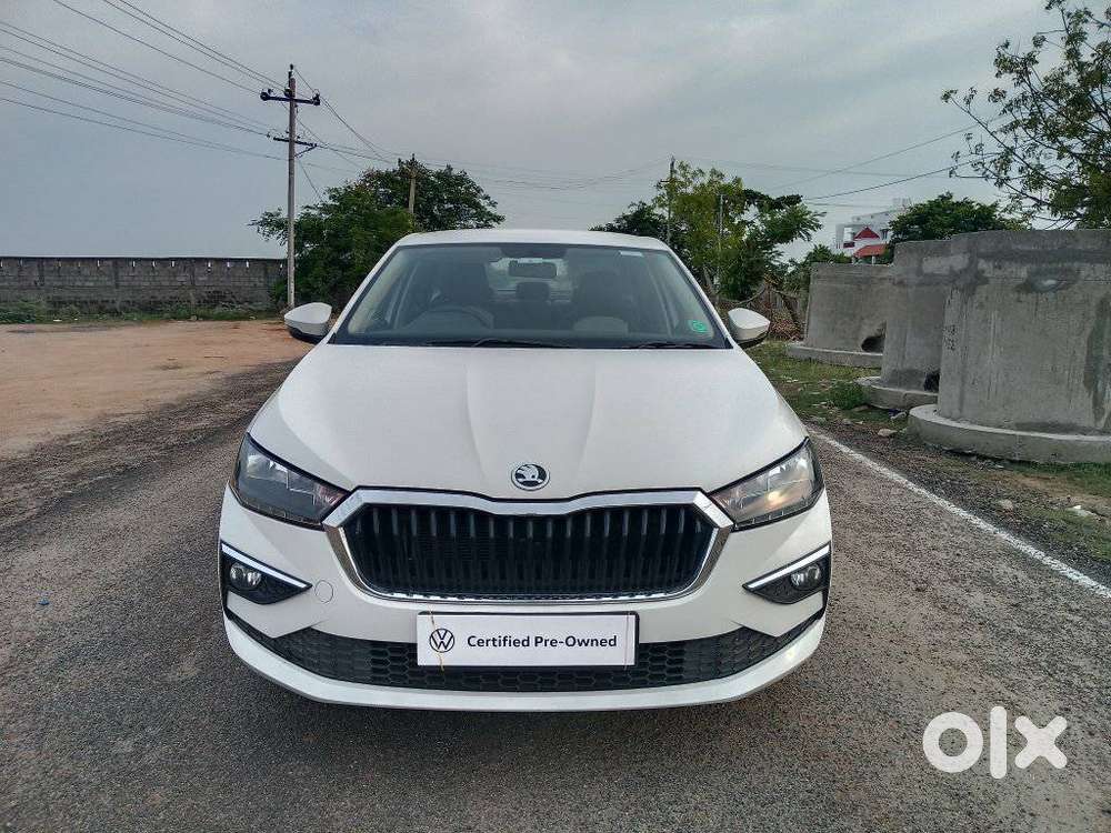 Skoda Slavia 1.0 Ambition Tsi, 2023, Petrol
