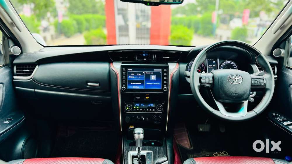 Toyota Fortuner Legender, 2023, Diesel