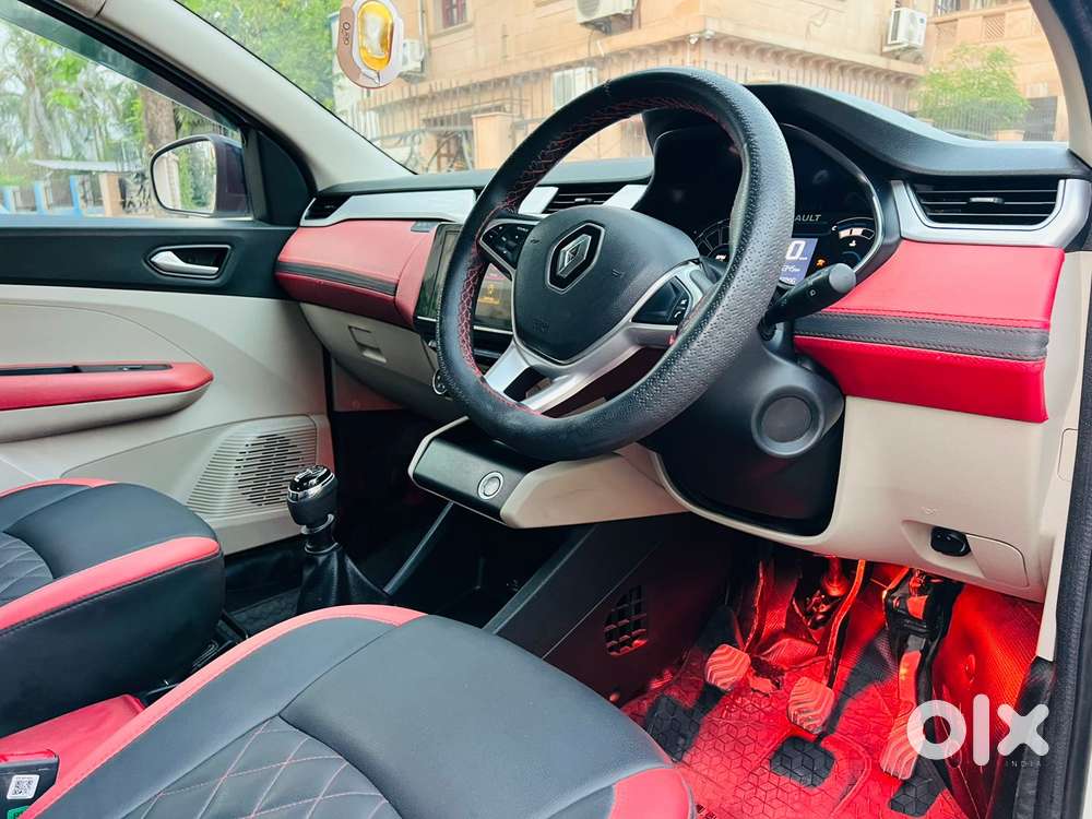 Renault Triber Rxz, 2022, Petrol