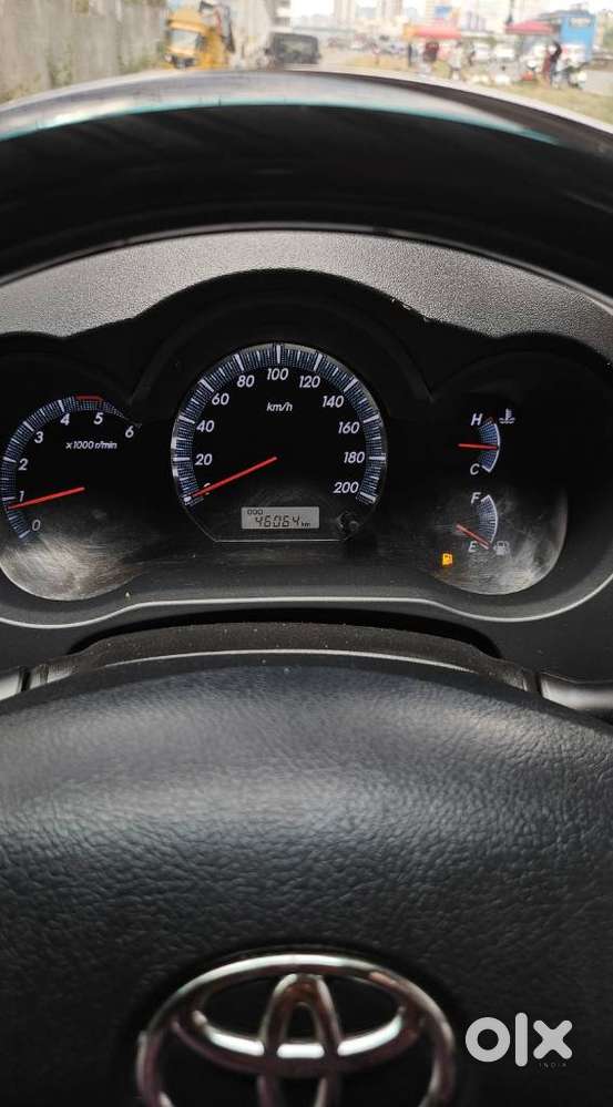 Toyota Fortuner 2011-2016 4x2 Manual, 2015, Diesel