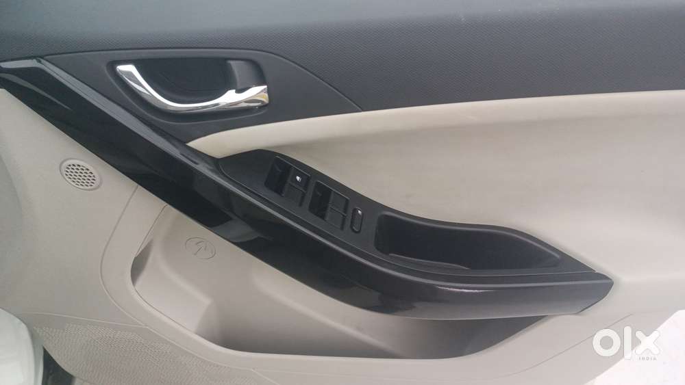 Tata Nexon 1.2 Revotron Xz Plus Premium, 2022, Petrol