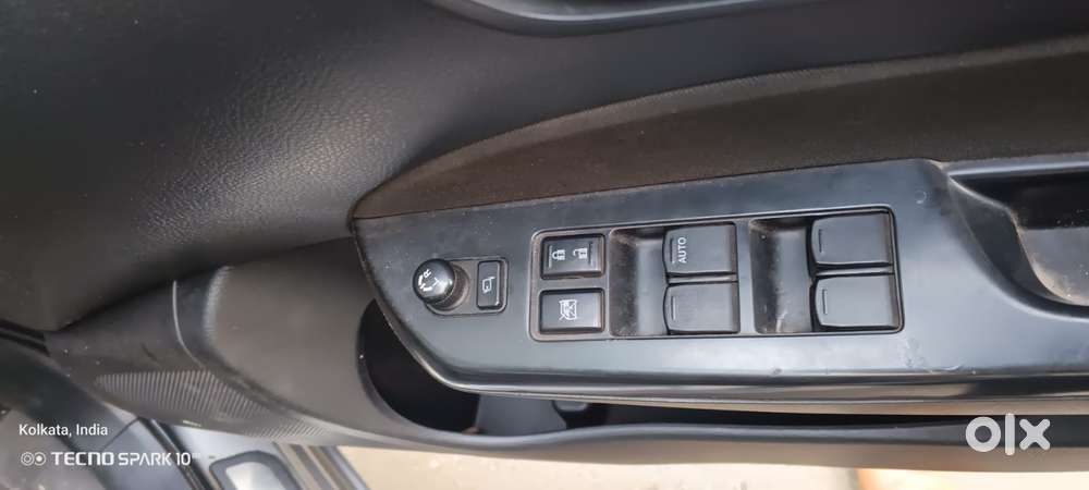 Maruti Suzuki Swift Vxi, 2015, Petrol