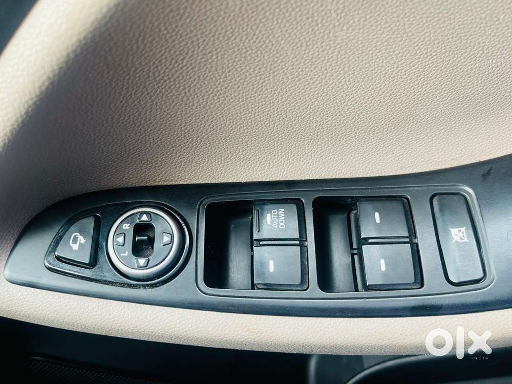 Hyundai Elite I20 Sportz (o) 1.2, 2017, Petrol