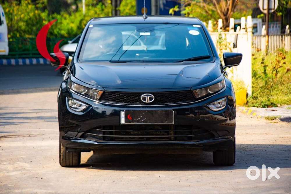 Tata Altroz 1.2 Xz Plus Dark Edition, 2023, Petrol