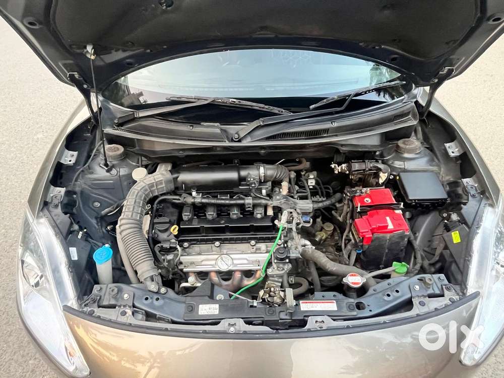 Maruti Suzuki Swift Vxi + Manual, 2021, Petrol