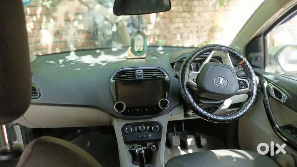Tata Tiago Revotron 2016