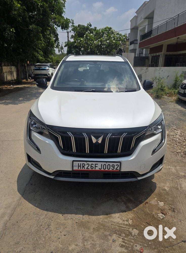 Mahindra Xuv700 2.2 Ax 5 Diesel At 7 Str, 2024, Diesel