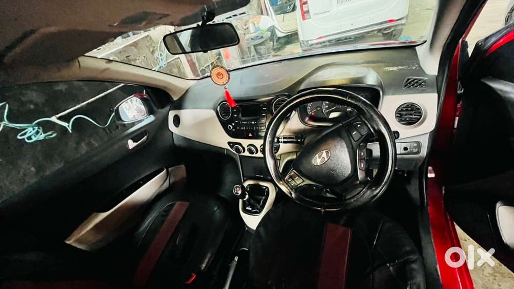 Hyundai Xcent 2015 Model