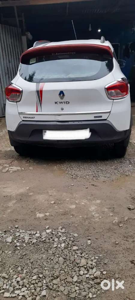 Renault Kwid Rxt Amt (2017) – Touchscreen, Automatic, Single Owner!
