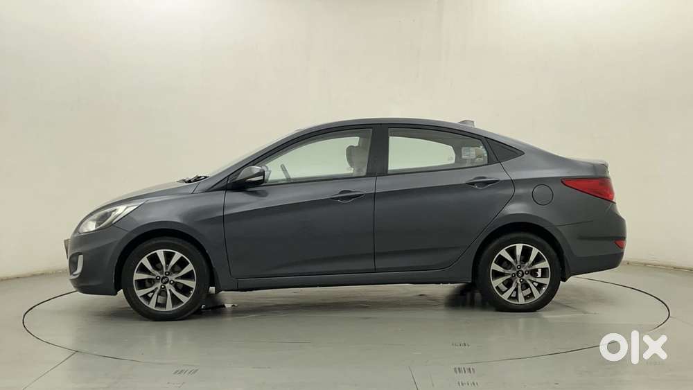 Hyundai Verna Fluidic 1.6 Vtvt Sx, 2014, Petrol