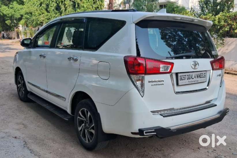 Toyota Innova Crysta 2.4 V, 2022, Diesel