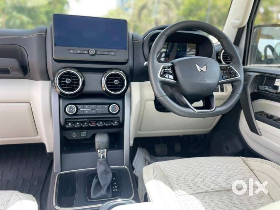 Mahindra Thar Roxx Ax7 L Diesel At 2wd, 2025, Diesel