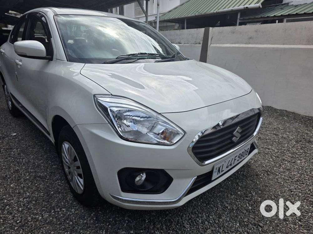 Maruti Suzuki Swift Dzire Vxi Regal Limited Edition Mt, 2019, Petrol