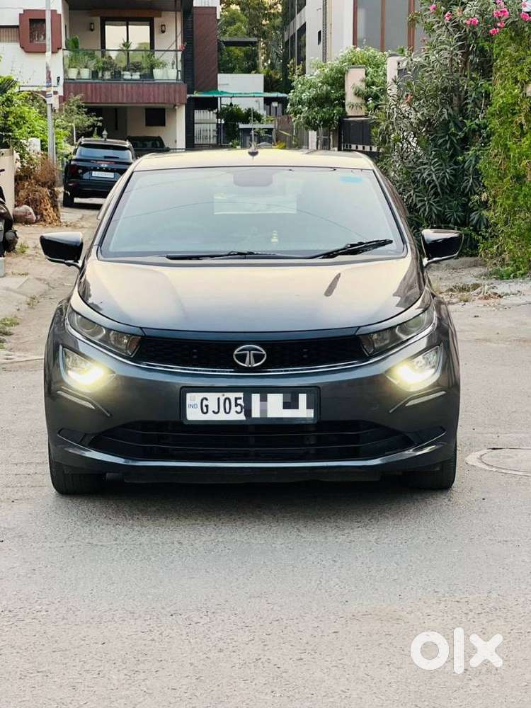 Tata Altroz Xz, 2022, Petrol