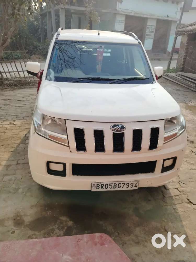 Mahindra Tuv 300 2016 Diesel Manual 18 Km