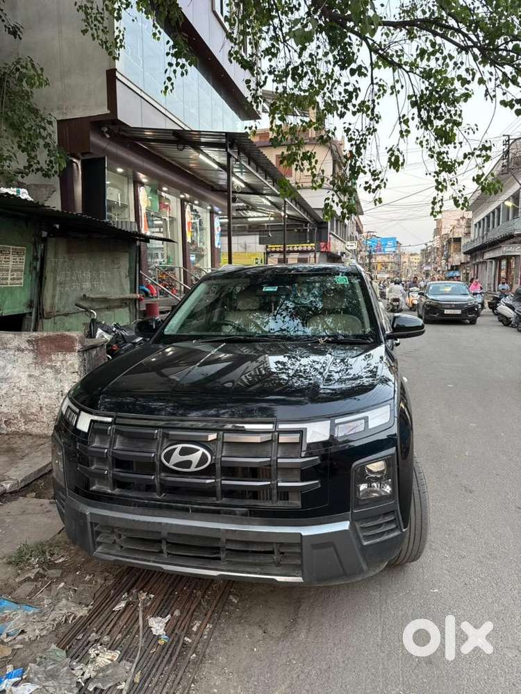 Hyundai Creta 2025 Diesel Well Maintained 4month Old