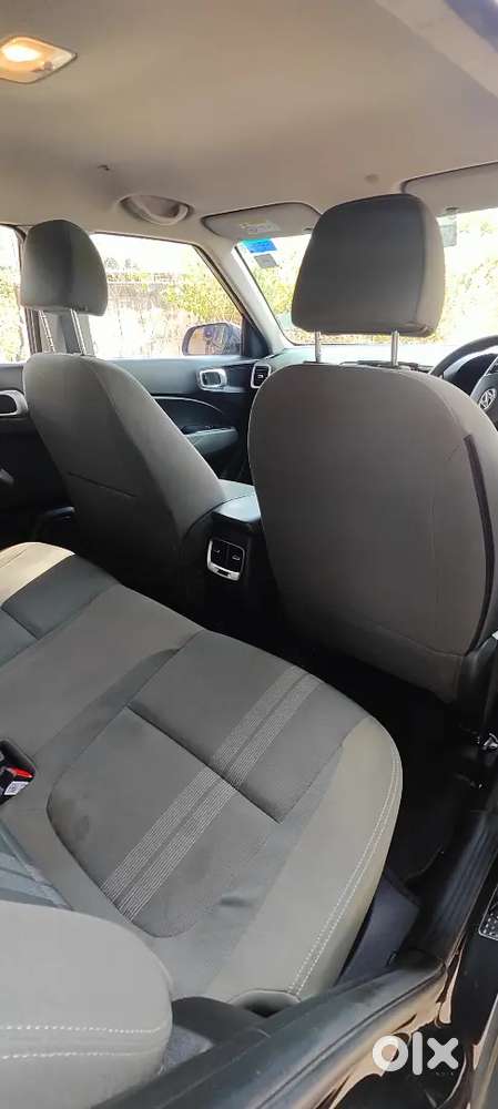 Hyundai Venue 2021 Automatic Petrol Well Maintained