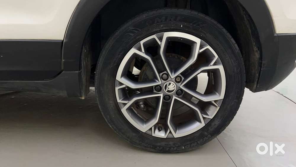 Skoda Kushaq 1.5 Tsi Style, 2022, Petrol