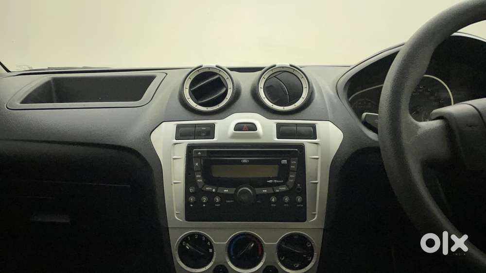 Ford Figo 2010-2012 Petrol Zxi, 2011, Petrol