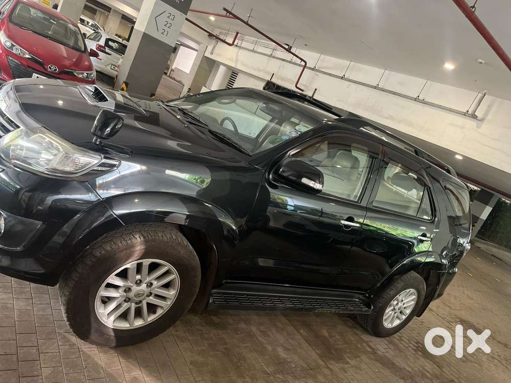Toyota Fortuner Legender 2013