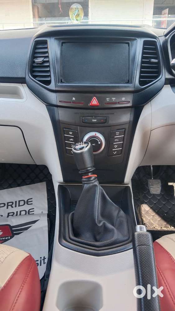 Mahindra Xuv300 W2 1.2 Petrol, 2024, Petrol