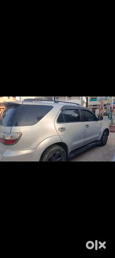 Toyota Fortuner 2011 Diesel Automatic