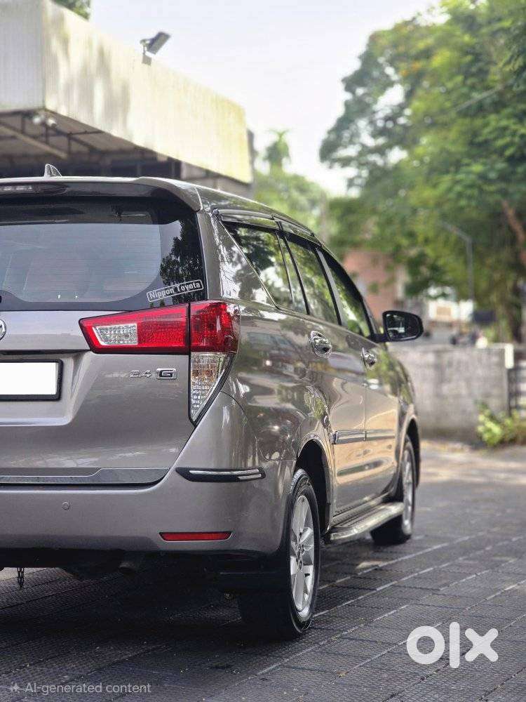 Toyota Innova Crysta 2.4 G Mt 7 Str, 2016, Diesel