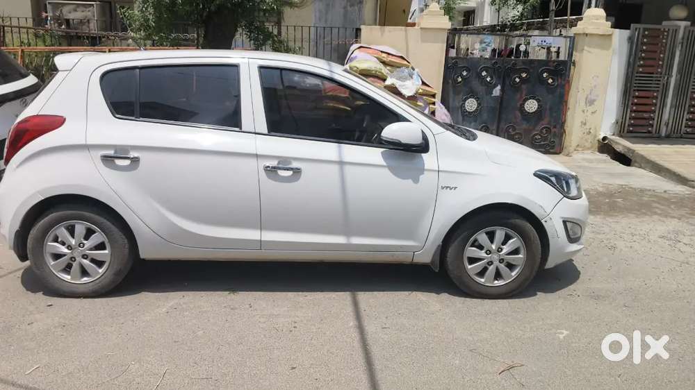 Hyundai  I20 2013