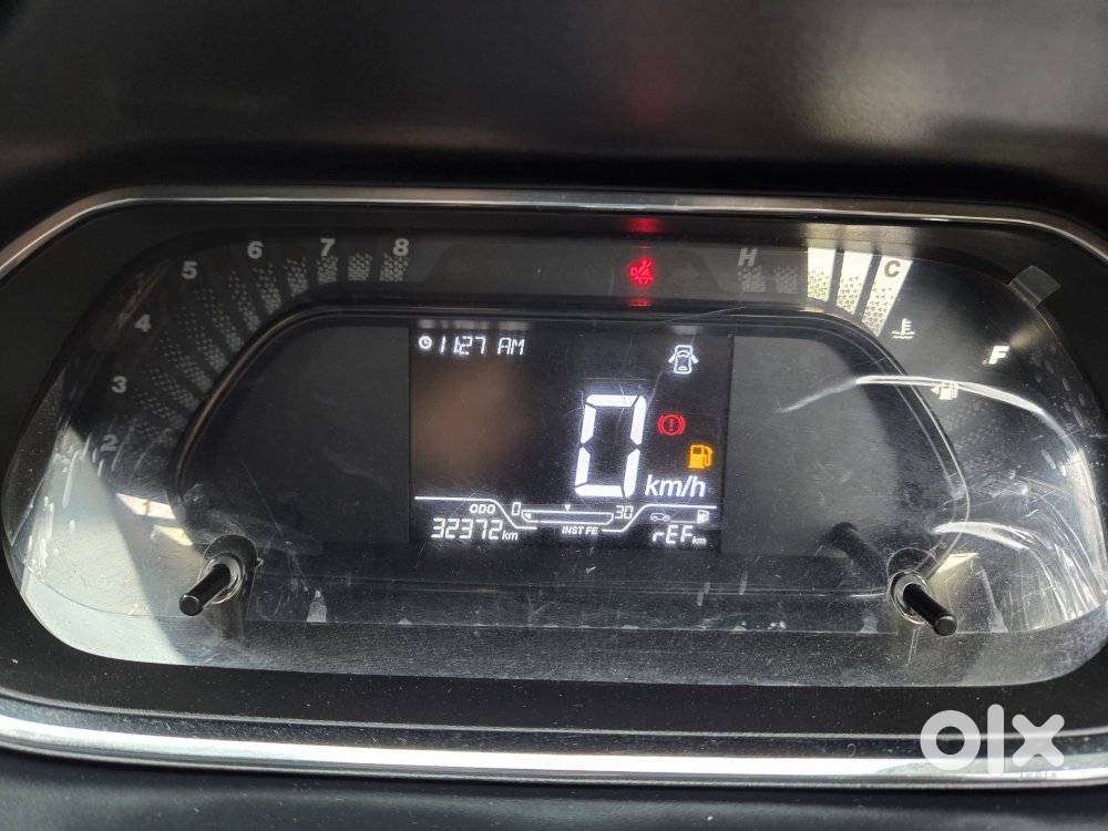 Tata Tiago 1.2 Revotron Xt (o), 2022, Petrol
