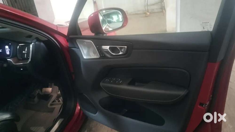 Volvo Xc60 2024 Petrol 4220 Km Driven