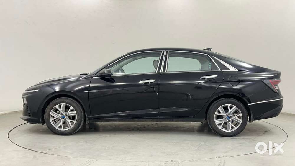 Hyundai Verna 1.5 Sx (o) Petrol Mt, 2024, Petrol