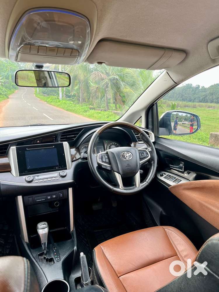 Toyota Innova Crysta 2016 December Diesel Automatic