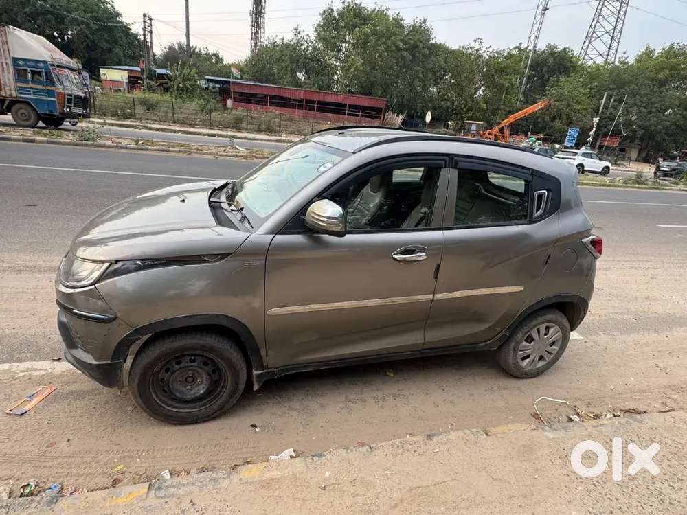 Very Well Maintained Family Car.