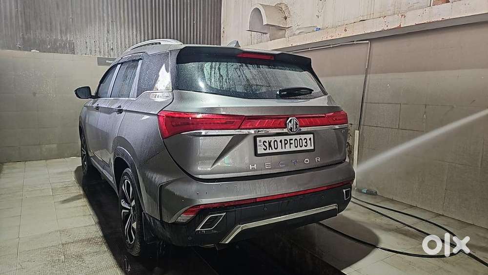 Mg Hecto Facelift  2023 Petrol 33000 Km Driven