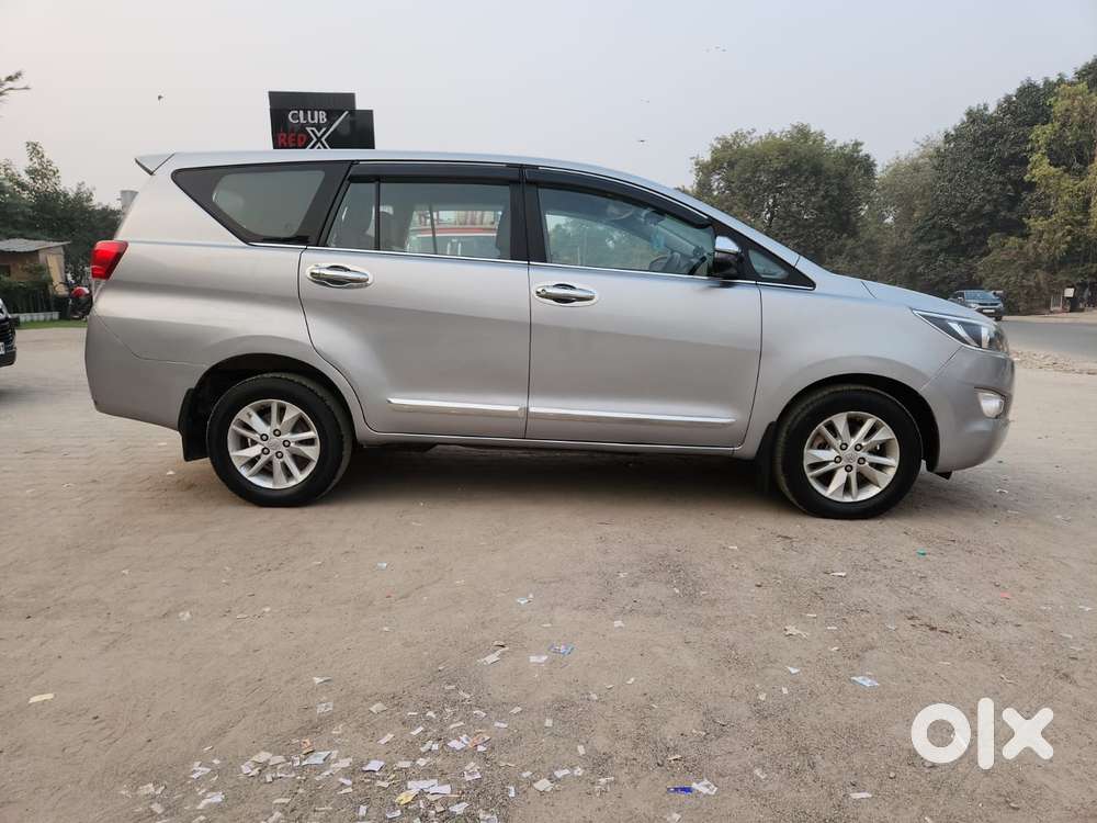 Toyota Innova Crysta 2.4 G Plus Mt 7 Str, 2020, Diesel
